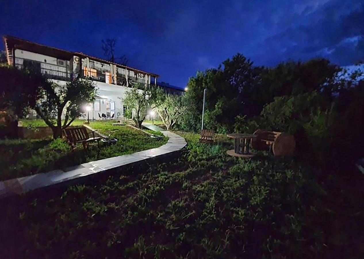 Seaside Villa Néa Poteídaia Eksteriør bilde