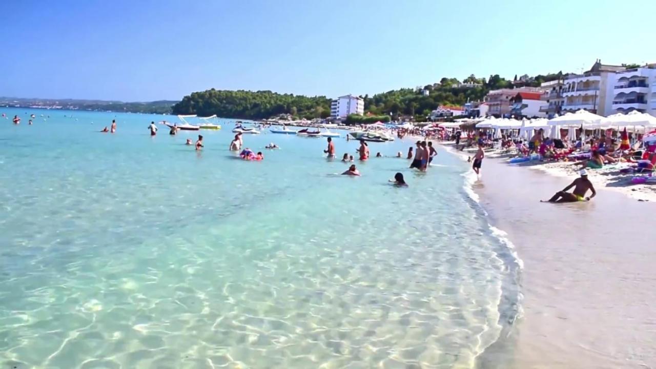 Seaside Villa Néa Poteídaia Eksteriør bilde